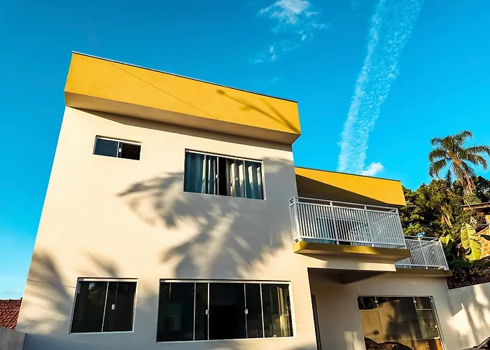Pousada Casa Da Amizade Beto Carrero World Com Cafe Da Manha Penha 